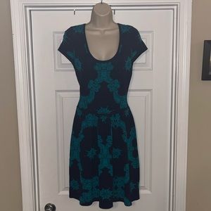Romeo & Juliet Couture Dress. Navy and Turquoise. Size Small